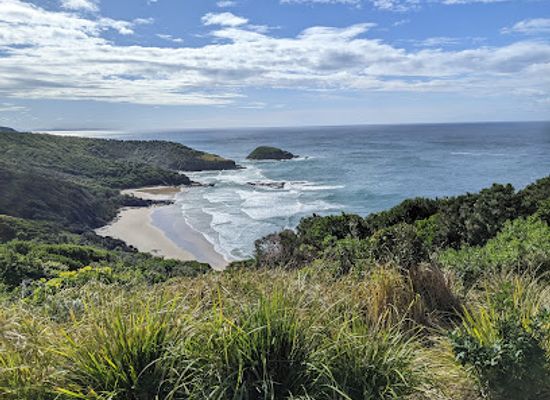 australia/mid-north-coast/attraction/hat-head-national-park