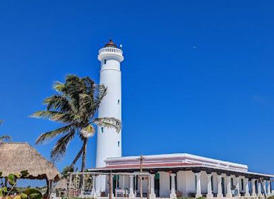 mexico/cozumel/attraction/faro-de-punta-celarayn