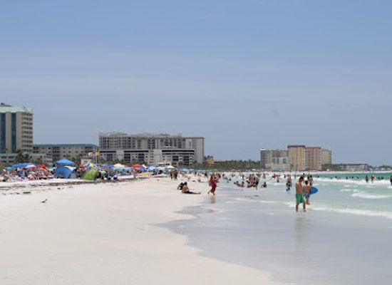 florida/sarasota-beaches/attraction/sarasota-beach