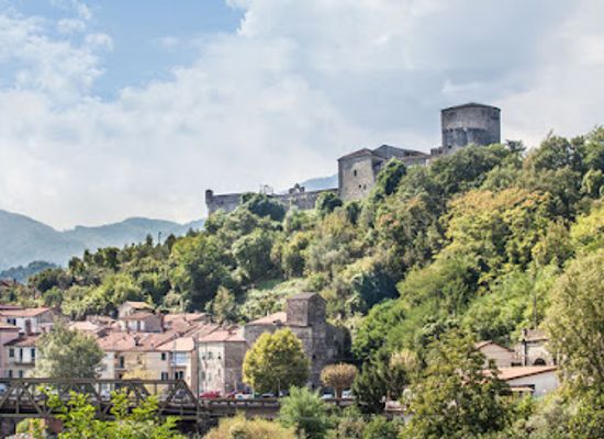 italy/lunigiana/attraction/museo-delle-statue-stele-lunigianesi-pontremoli