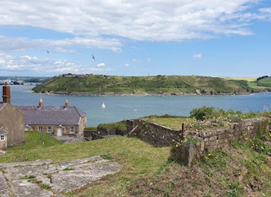 ireland/county-cork/attraction/camden-fort-meagher