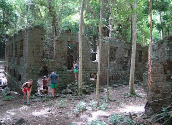 dominica/indian-river/attraction/douglas-bay-battery