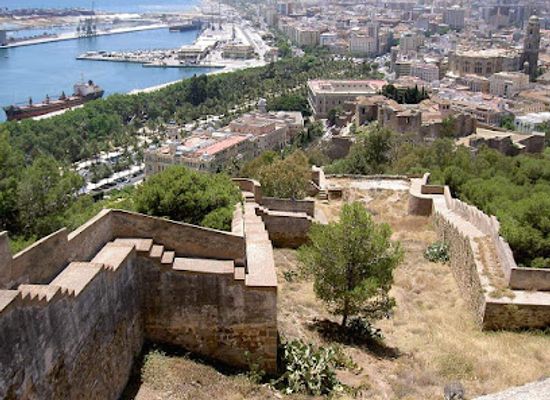 spain/malaga/pedregalejo/attraction/castillo-de-gibralfaro