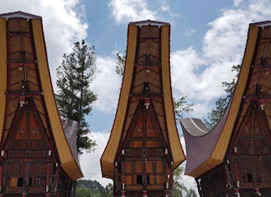 indonesia/tana-toraja/attraction/lolai-to-tombi-negeri-di-atas-awan