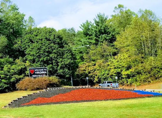 virginia/southern-virginia/attraction/welcome-to-virginia-state-sign