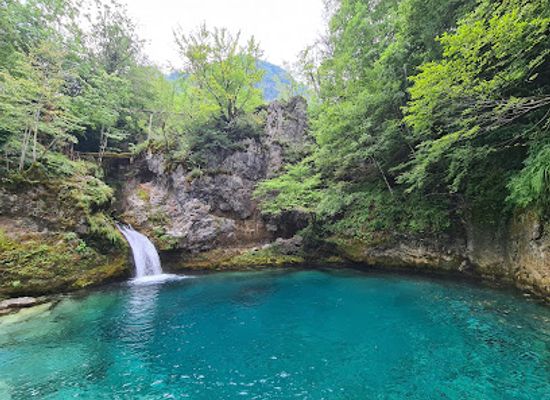 albania/luma/attraction/blue-eye-kaprre