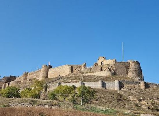 georgia/gori/attraction/gori-fortress