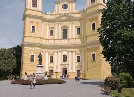romania/bihor/attraction/sirul-canonicilor