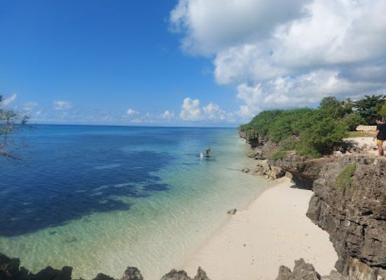 philippines/visayas/attraction/sta-fe-cliff-diving-spot