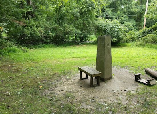 delaware/white-clay-creek-state-park/attraction/arc-corner-monument-stone