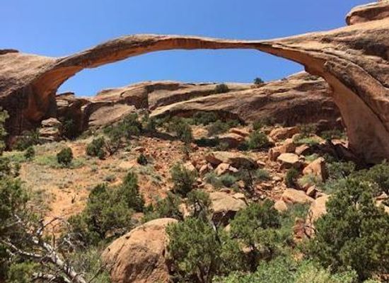 utah/moab/attraction/devil-s-garden-trailhead