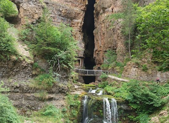 france/tarn-gorges/attraction/abime-de-bramabiau