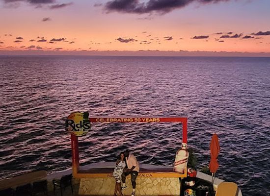 jamaica/negril-area/attraction/travelbugz-ja