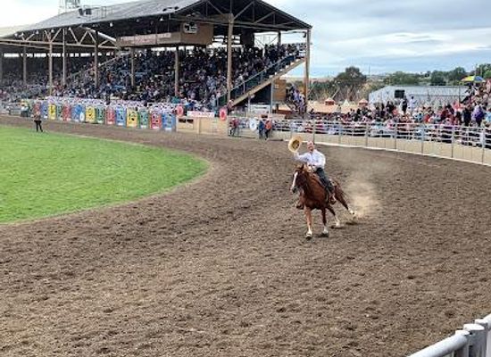 oregon/pendleton/attraction/pendleton-roundup-grandstand