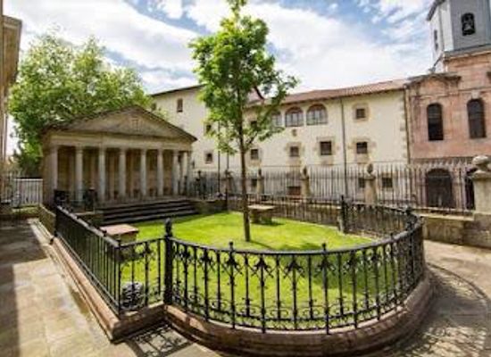 spain/basque-country/attraction/gernikako-batzarretxea