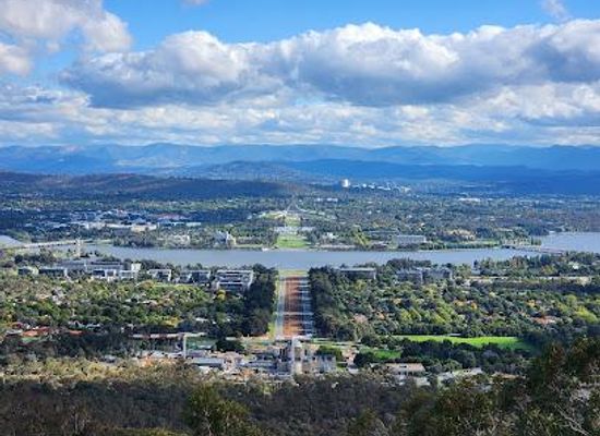 australia/canberra/attraction/mount-ainslie-lookout