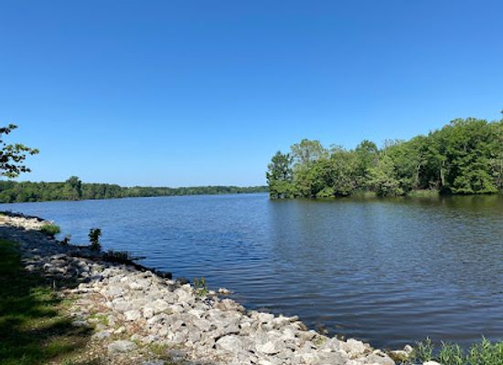illinois/little-egypt/attraction/crab-orchard-national-wildlife-refuge