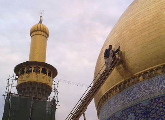 iraq/karbala/attraction/center-imam-hussain-for-makhtotaat