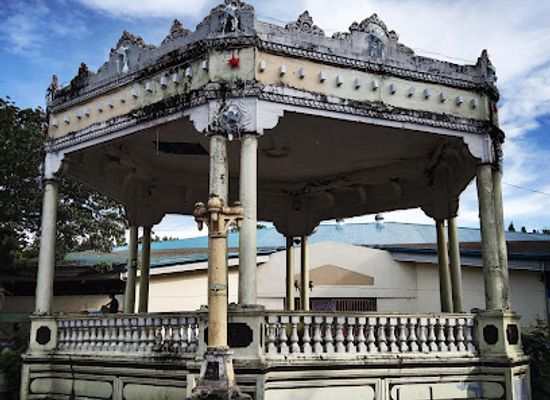 philippines/western-visayas/attraction/jaro-plaza