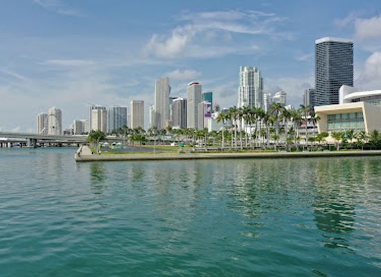 florida/miami/downtown-miami/attraction/maurice-a-ferre-park