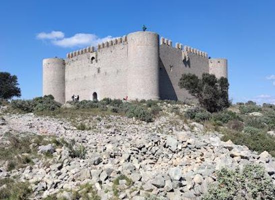 spain/catalonia/attraction/montgri-castle
