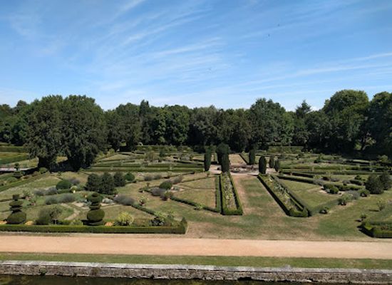 france/burgundy/attraction/chateau-de-cormatin