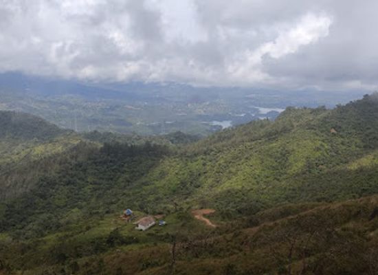 colombia/guatape/attraction/mirador-el-aguila
