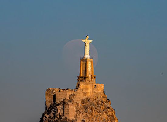 spain/murcia-region/attraction/castillo-de-monteagudo