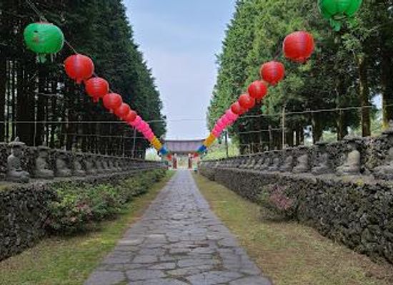 south-korea/jeju-island/attraction/gwaneumsa-temple-jeju