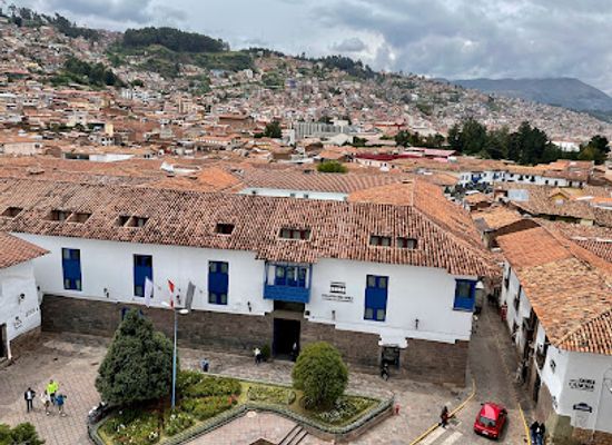 peru/cusco/attraction/the-four-busts-house