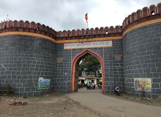 india/northern-plains/attraction/palashi-fort