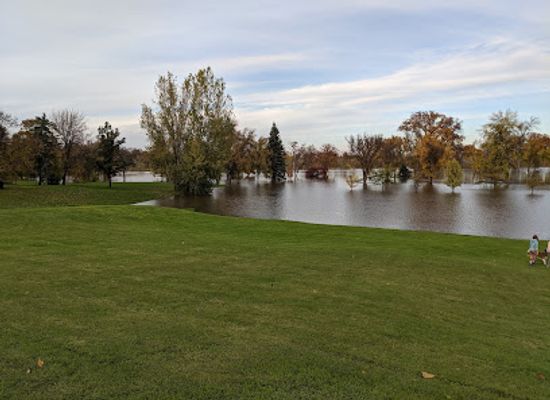 north-dakota/grand-forks/attraction/lincoln-drive-park