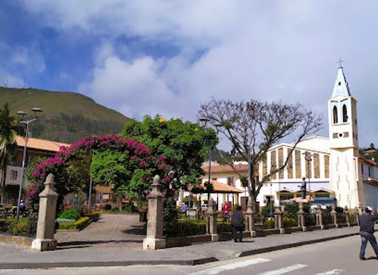 ecuador/central-sierra/attraction/ona-central-park