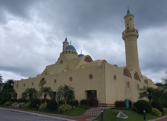 brunei/mukim-labu/attraction/ash-shaliheen-mosque