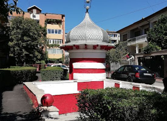 romania/targu-jiu/attraction/samboteanu-fountain