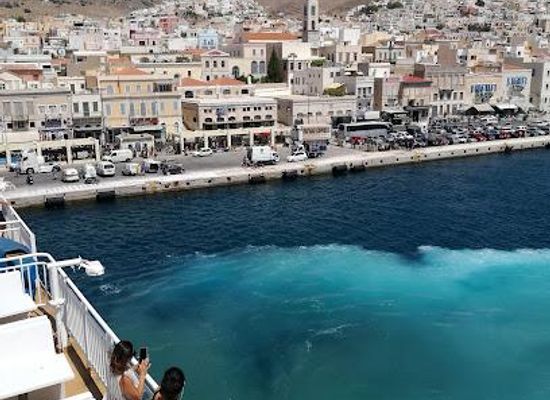 greece/paros/attraction/ermoupoli