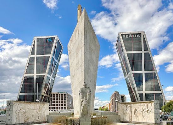 spain/madrid-community/attraction/plaza-de-castilla