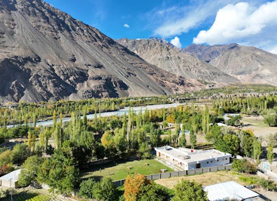 pakistan/shandur-top/attraction/chinaar-house