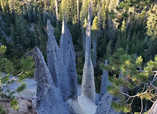 oregon/crater-lake-national-park/attraction/pinnacles-overlook