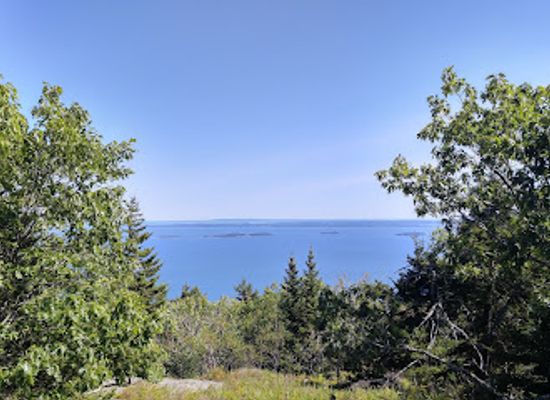 maine/maine-lakes-and-mountains/attraction/mt-megunticook
