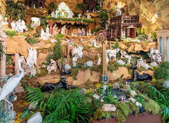 spain/malaga/attraction/museo-del-vidrio-y-cristal-de-malaga