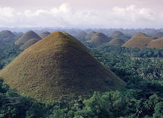 philippines/central-visayas/attraction/chocolate-hills
