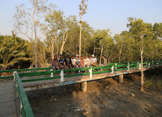bangladesh/sundarbans/attraction/harbaria-eco-tourism-center