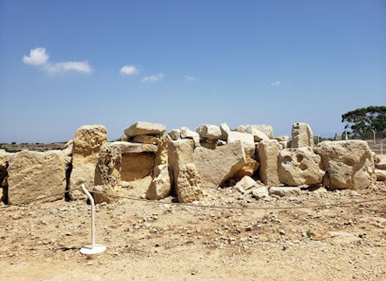 malta/tas-silg-area/attraction/hagar-qim-temple