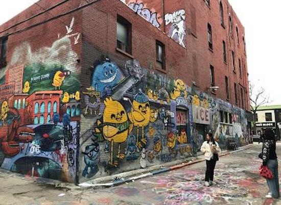 canada/toronto/attraction/rush-lane-graffiti-alley