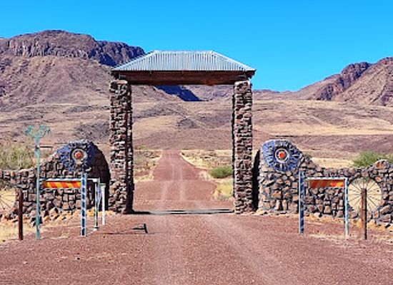namibia/namaland/attraction/brukkaros-crater