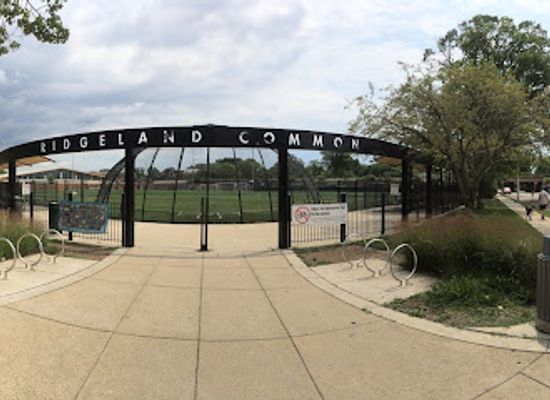 illinois/berwyn/attraction/ridgeland-common-park