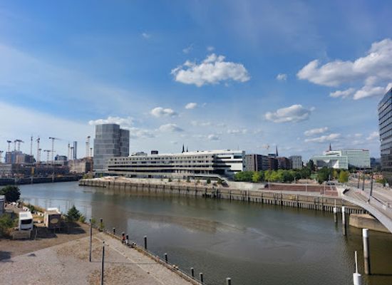 germany/hamburg/hafencity/attraction/hafencity-aussichtspunkt