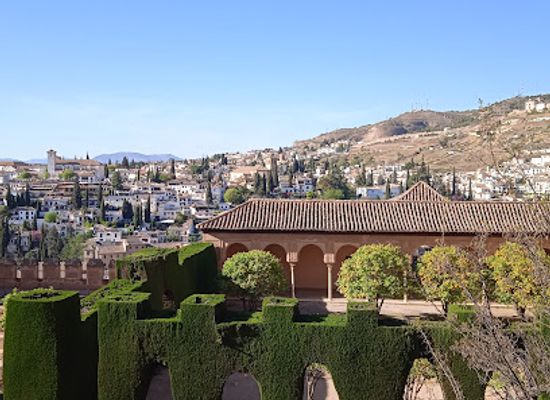 spain/granada/realejo-san-matias/attraction/palace-of-charles-v