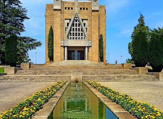 portugal/guimaraes/attraction/sanctuary-of-penha